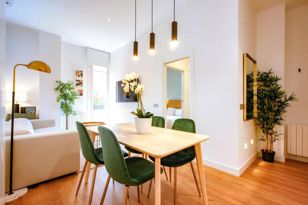 Tirso Suite Madrid Exteriér fotografie